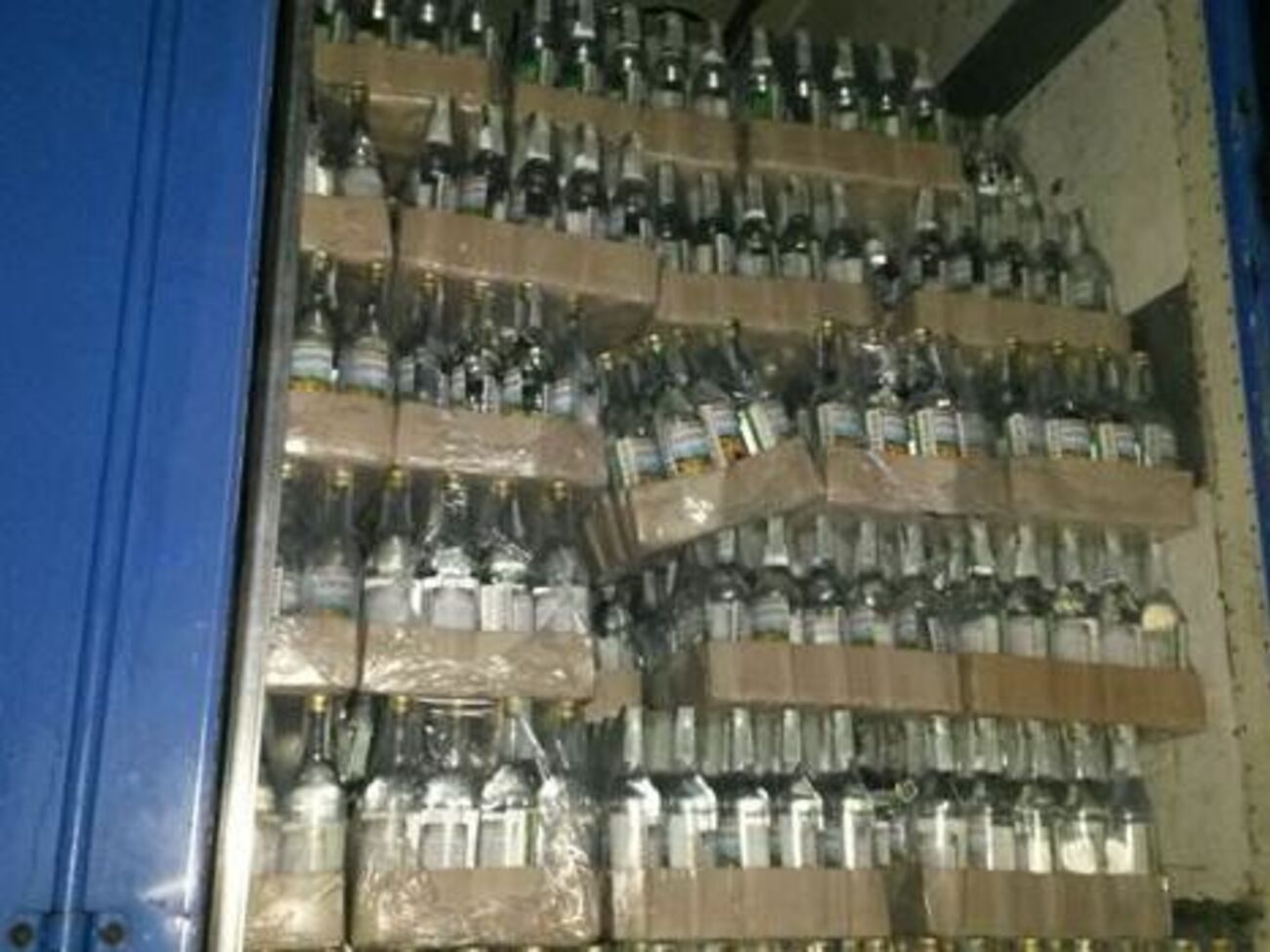 Правоохранители устанавливают, где изготавливали и сбывали фальсификат