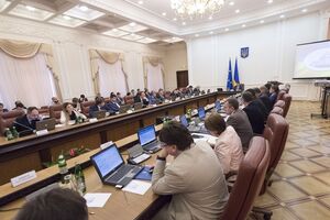 Правительство рекомендовало президенту утвердить снижение акцизов
