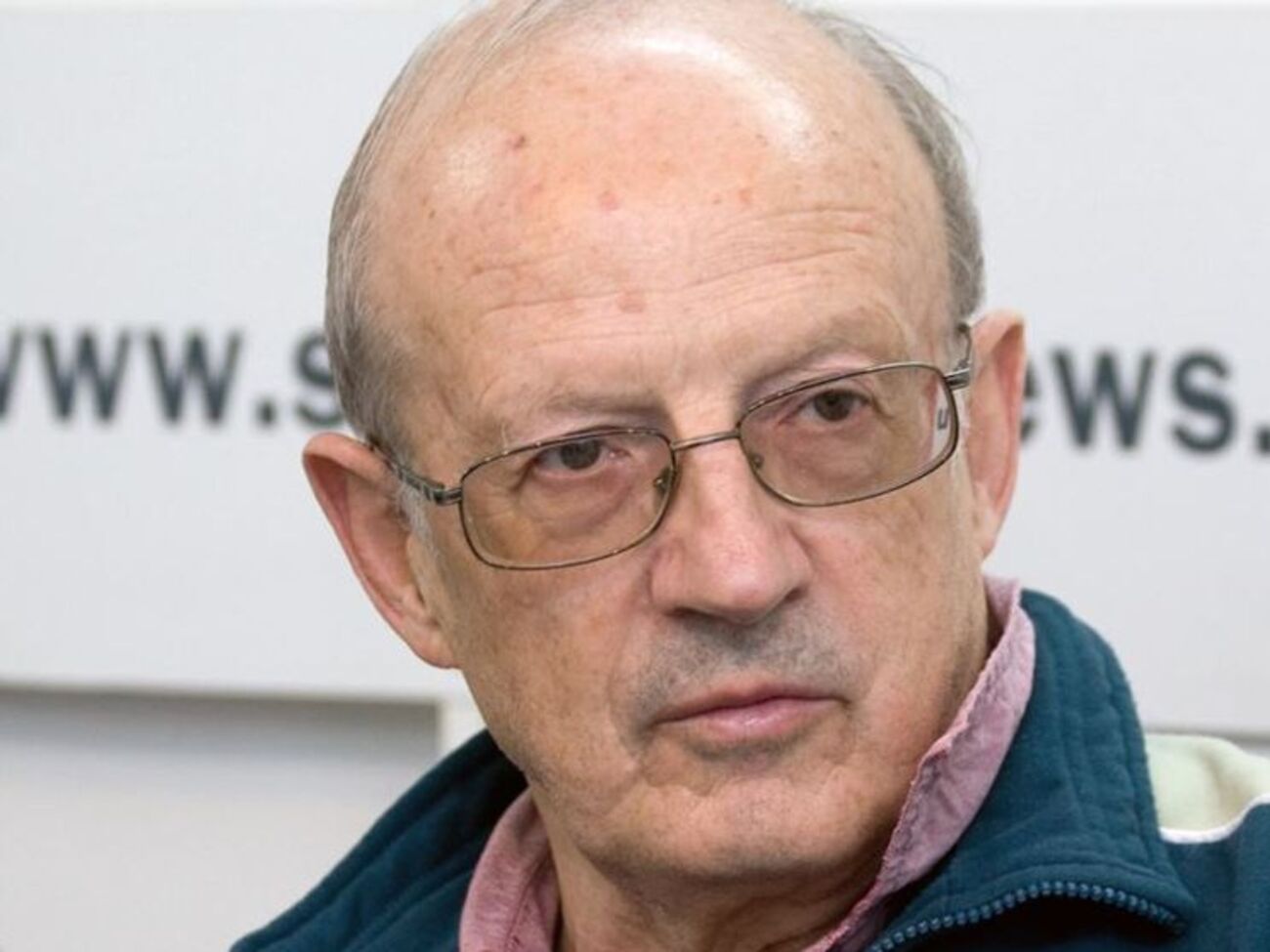 Пионтковский покинул Россию в феврале из-за возможного уголовного преследования