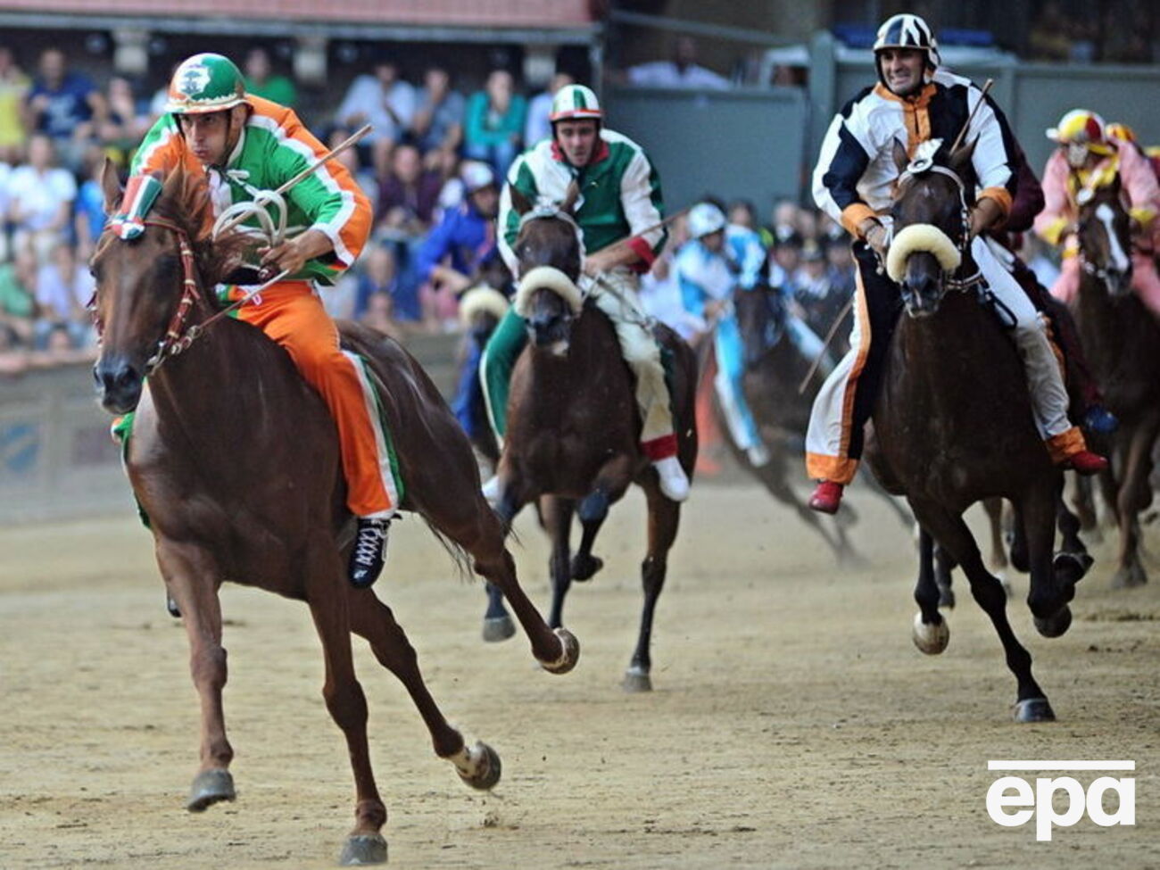 Жокей находился в Италии на отдыхе, но решил принять участие в местных соревнованиях