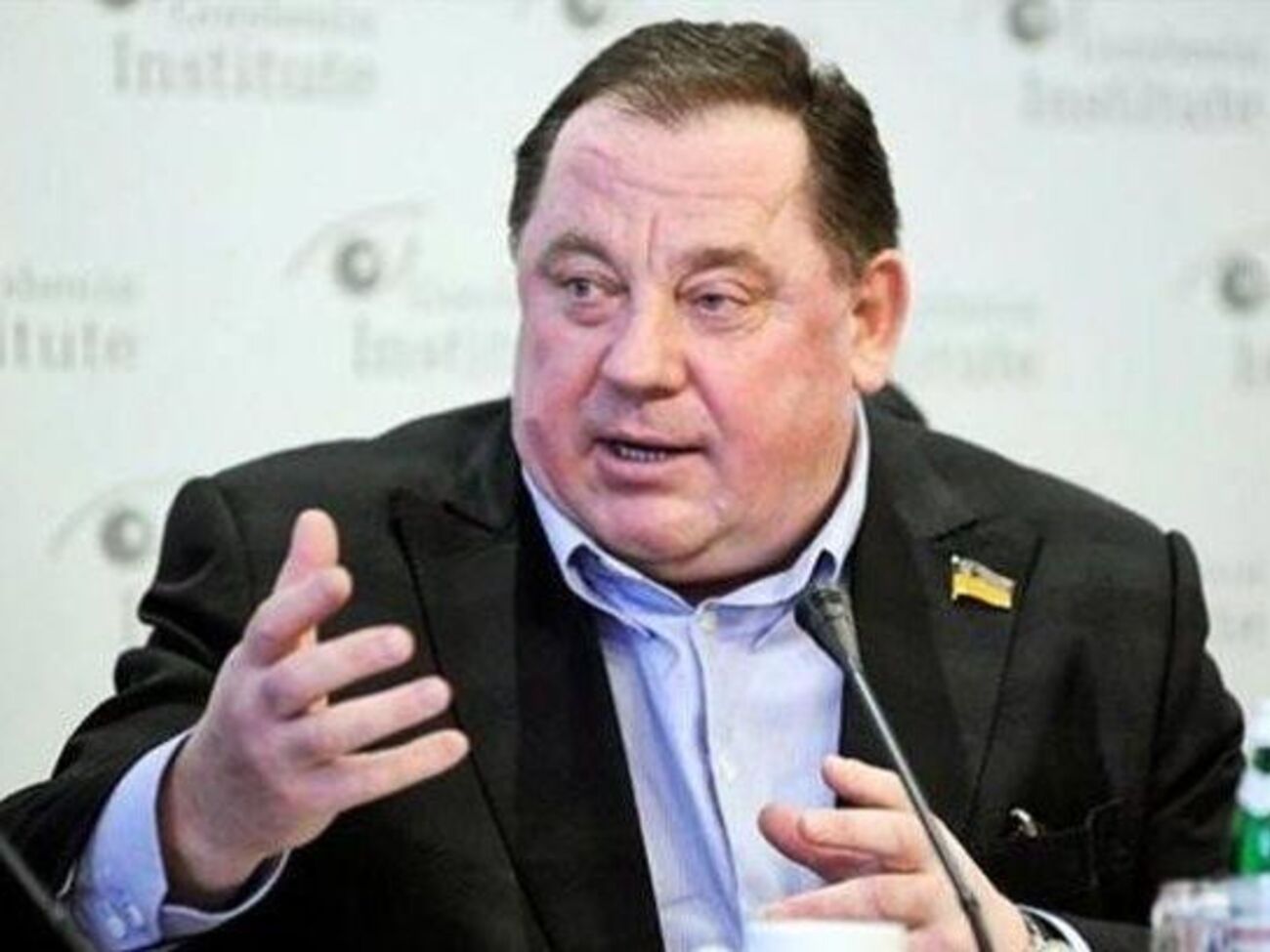 Мельника подозревают в незаконном отчуждении имущества