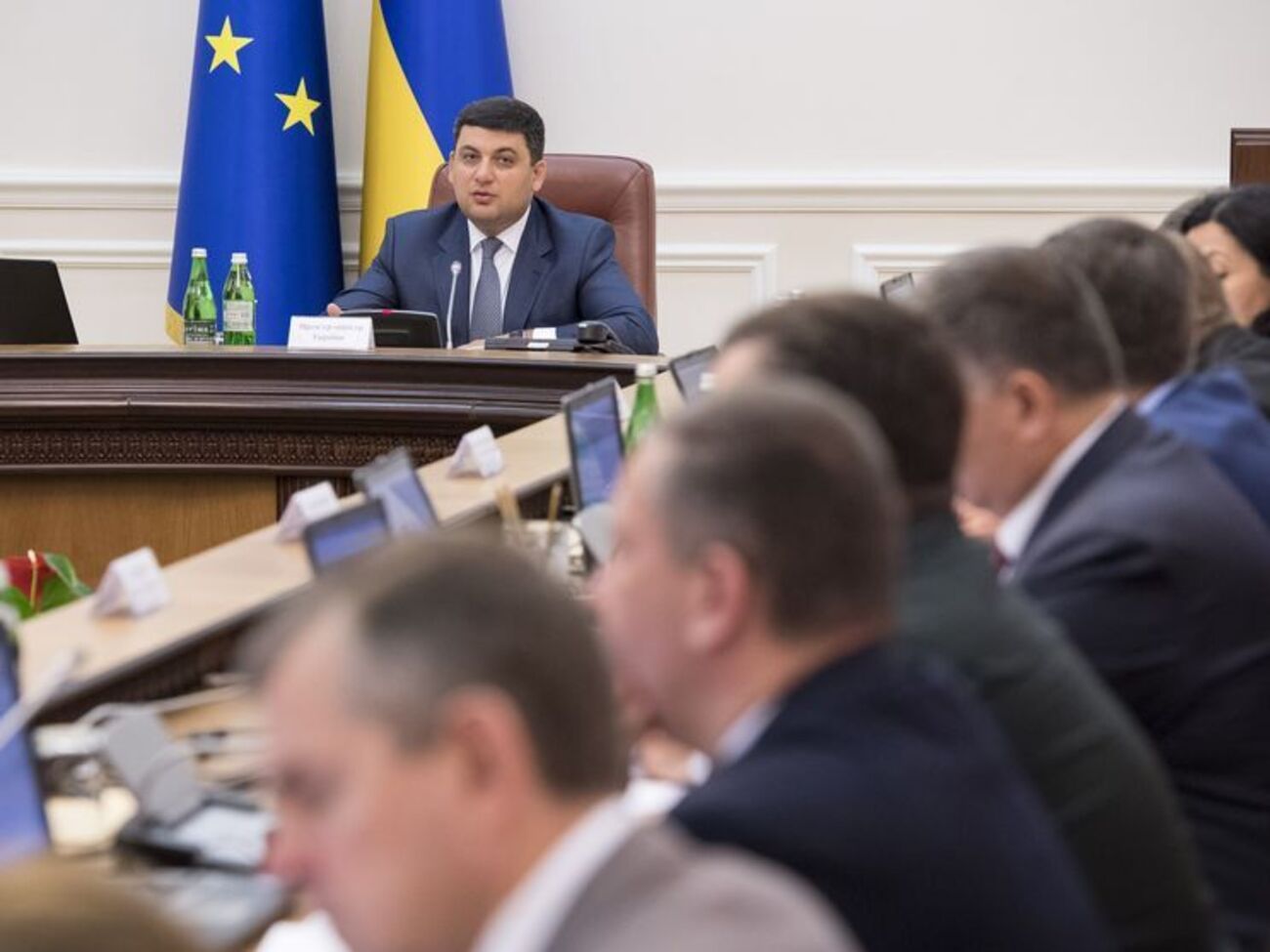 Кабмин продлил эмбарго на российские товары