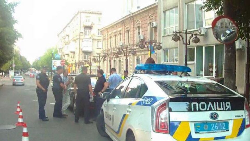 Полицейские изъяли порошок у коллеги