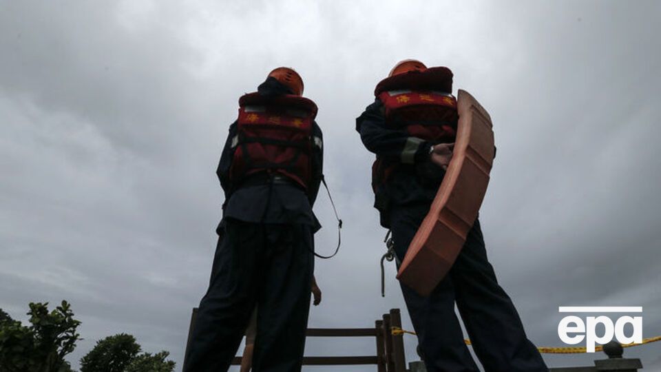 На Тайване ожидают тайфун