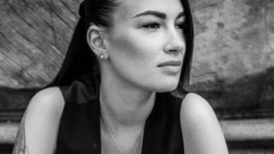 Приходько показала тату в виде государственного герба