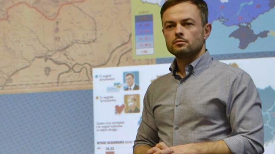 Зинченко считает, что переименование проспекта в честь Степана Бандеры может усложнить отношения с Польшей