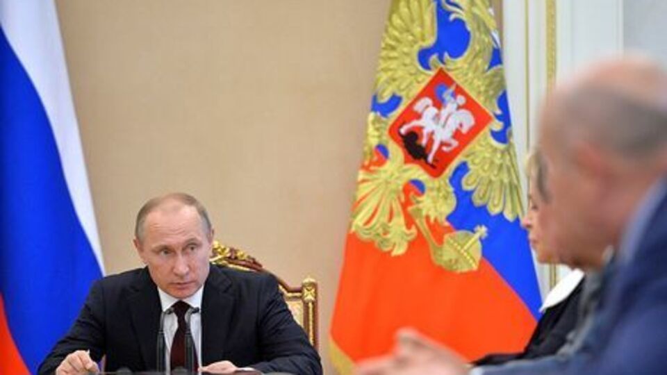 Путин поручил спецслужбе решить вопрос поиска ключей до 20 июля