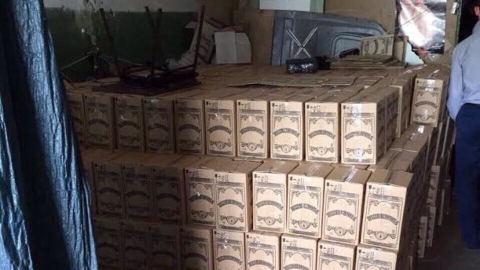 В Киеве изъяли 10 тонн контрафактного алкоголя