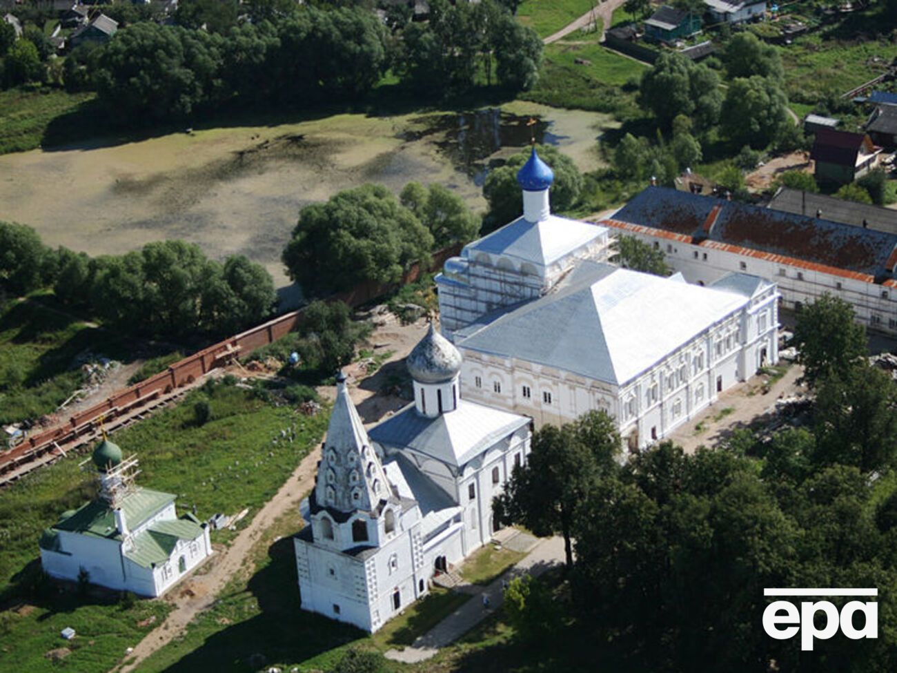 Тело игумена было найдено в его келье