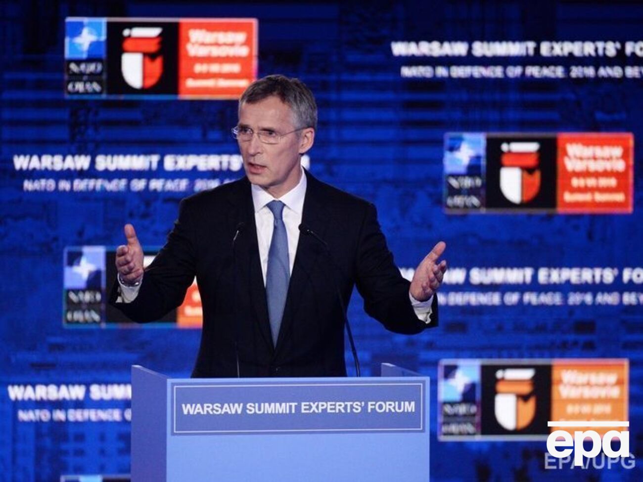 Столтенберг заверил, что НАТО будет и дальше поддерживать Украину