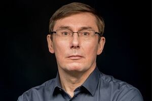 Луценко: Постоянно выдворять и снова охотиться за такими деятелями недостаточно