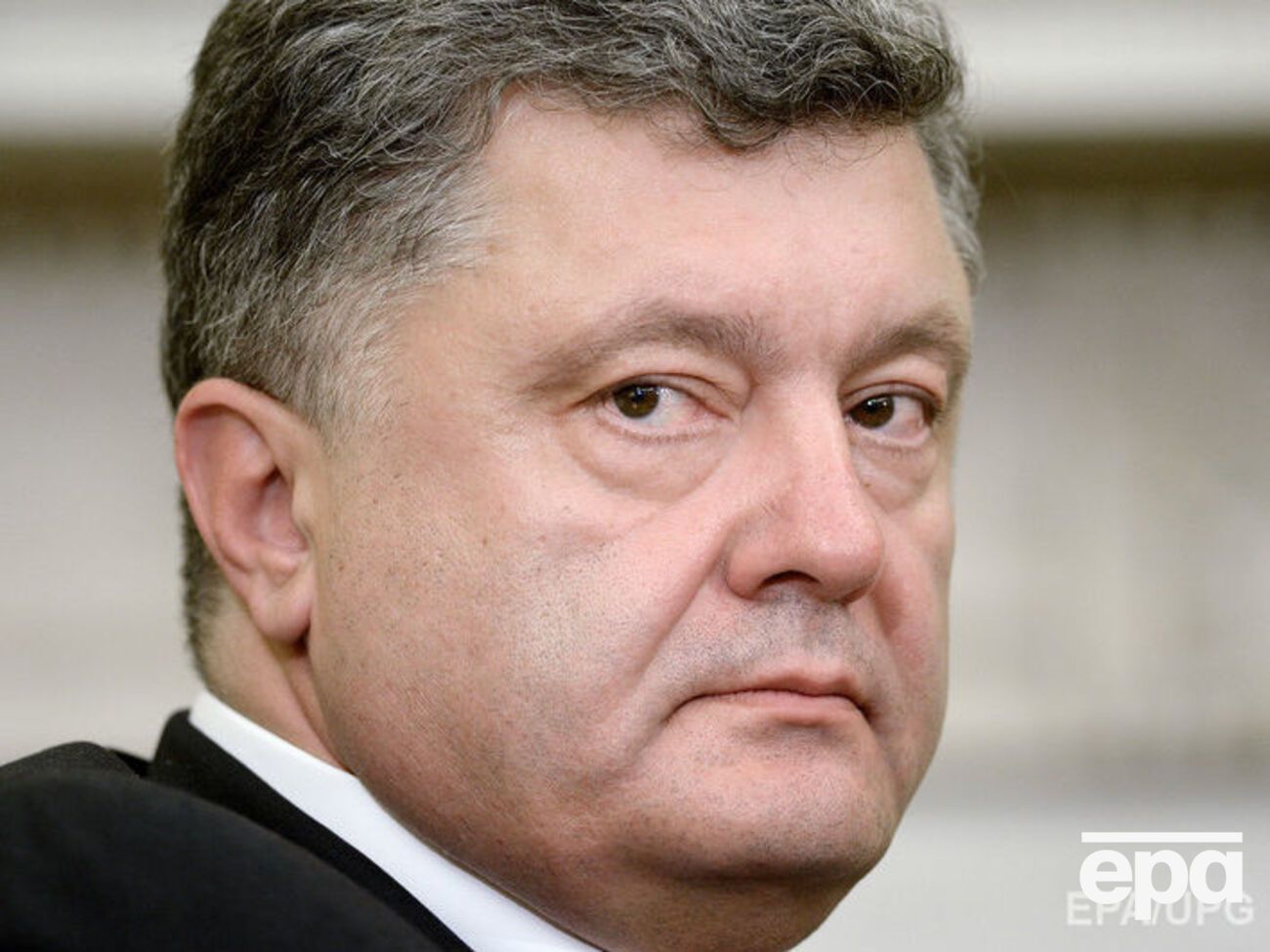 Порошенко призвал усилить давление на РФ