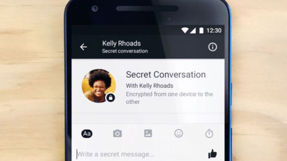 Facebook предложил новую опцию "секретного чата"