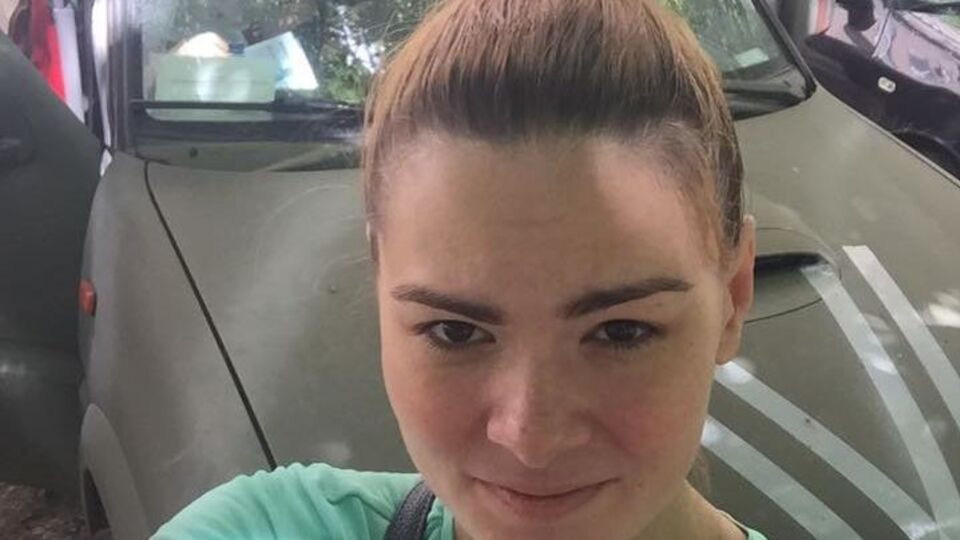 Полухина работала в зоне конфликта, имея на руках все необходимые аккредитации и представляясь своим именем