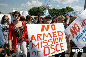 На захваченных боевиками территориях участились случаи беременности среди девушек 16–17 лет