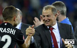 Де Бьязи вывел на Евро 2016 сборную Албании