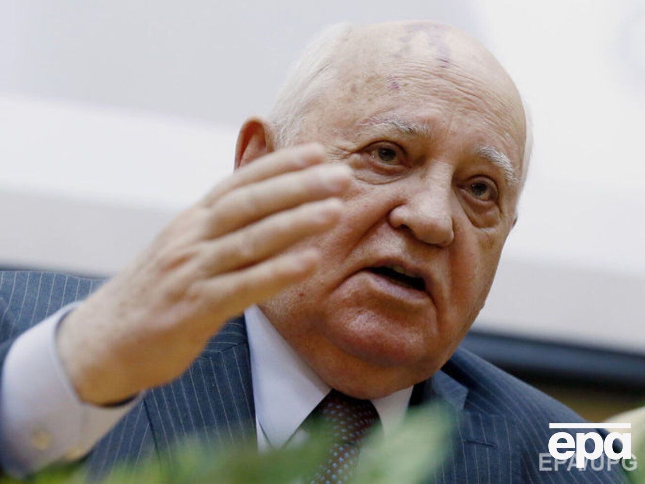 Горбачев: НАТО пытается втянуть Россию в еще больший конфликт