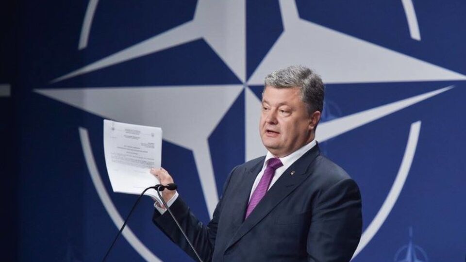 Порошенко: Российская агрессия началась с оккупации Крыма и может быть окончена только с выводом российских войск из полуострова