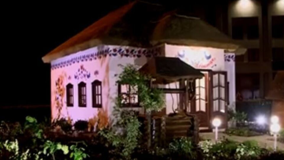 В Одессе построили специальную "хатынку бракосочетаний" для экстренных бракосочетаний