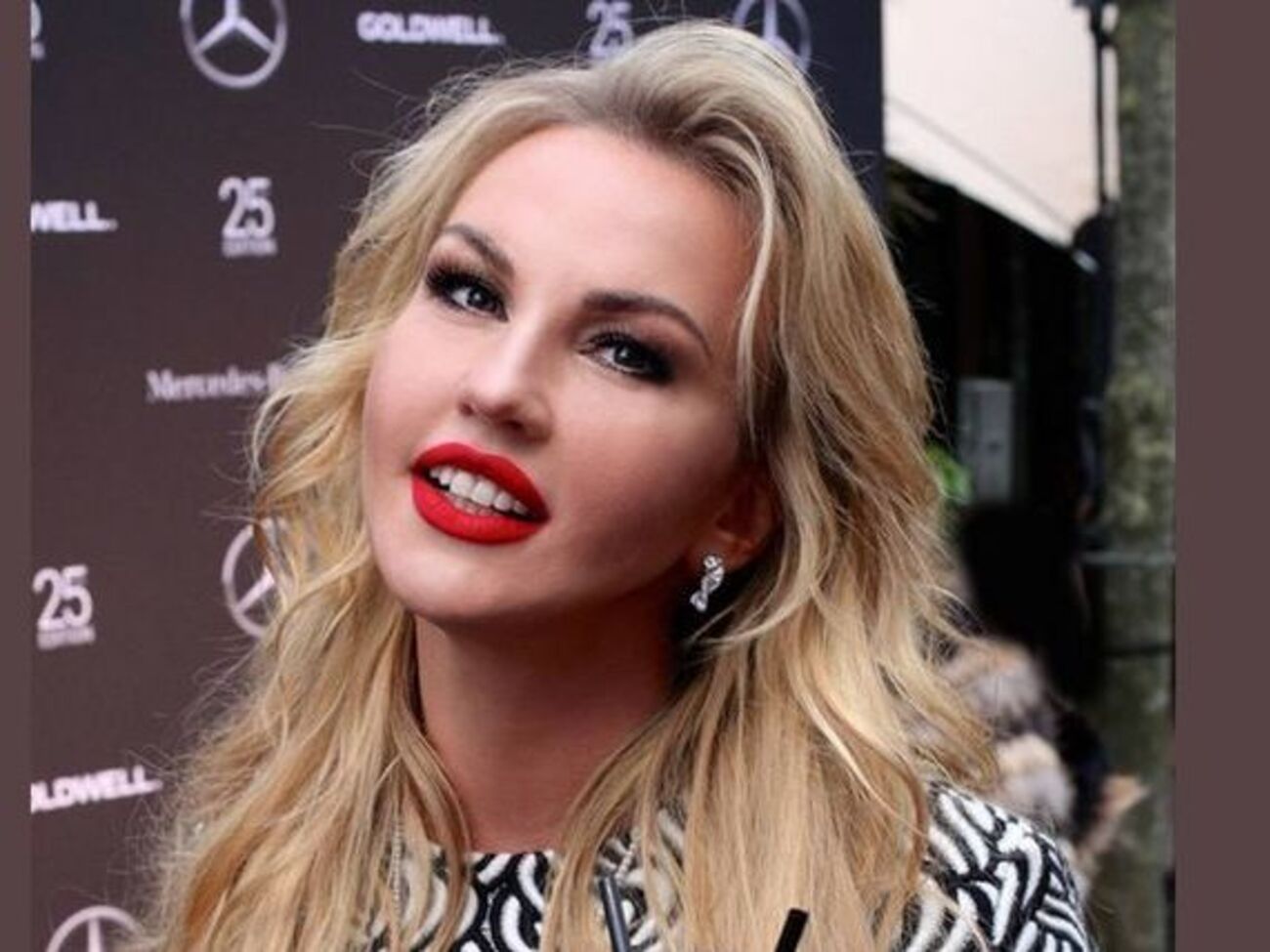 Камалия:&nbsp;Два капитана ведут яхту по штормам Средиземного моря