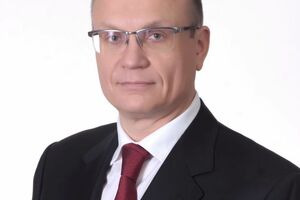 Щуриков обвиняется в соучастии в растрате