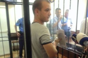 Евсеенко отправили под круглосуточный домашний арест с электронным браслетом