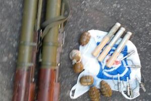 Священник заявил, что вез оружие в качестве "сувениров"