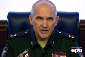 Начальник главного оперативного управления Генштаба РФ Рудской: На борту находились три члена экипажа и два офицера российского Центра по примирению враждующих сторон в Сирии. По предварительным данным все они погибли