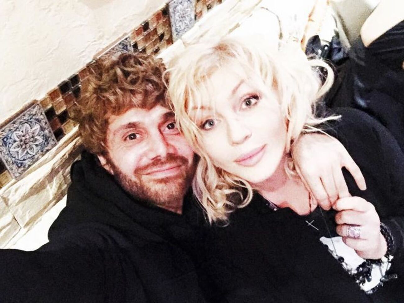 Ахмадов поделился личным снимком с Билык