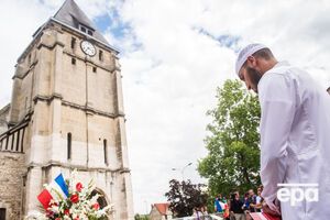 Священник Жак Амель был убит в церкви Сент-Этьен-дю-Рувре 26 июля