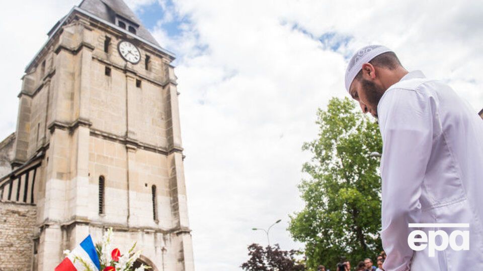 Священник Жак Амель был убит в церкви Сент-Этьен-дю-Рувре 26 июля