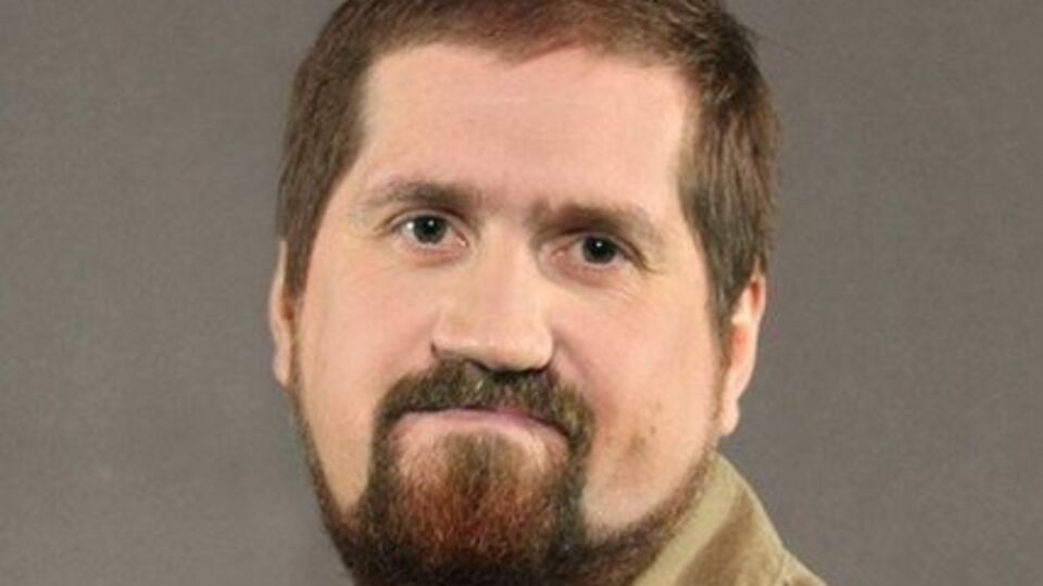 Медики вскрыли тело Лютикова