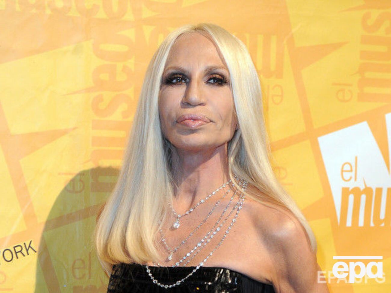 Донателла Версаче показала свою фигуру