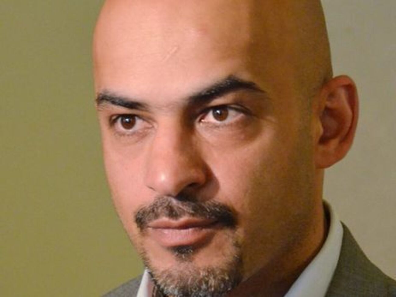 Найем: О "зеленых человечках" в том же Крыму вспоминать не будем&nbsp;&ndash; нехорошо ставить идиотов в совсем неудобное положение