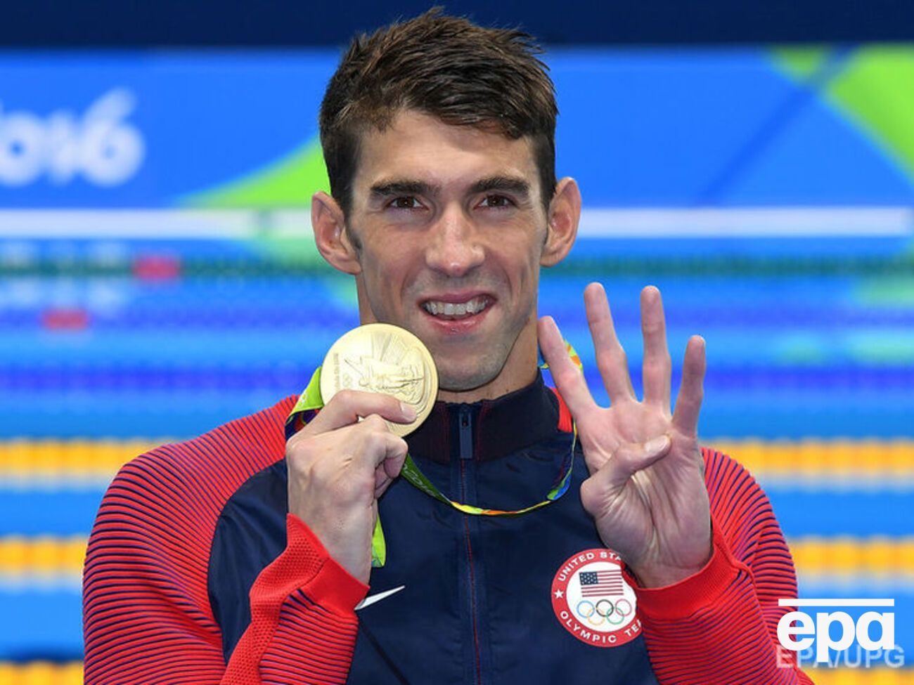 Фелпс продолжает устанавливать рекорды