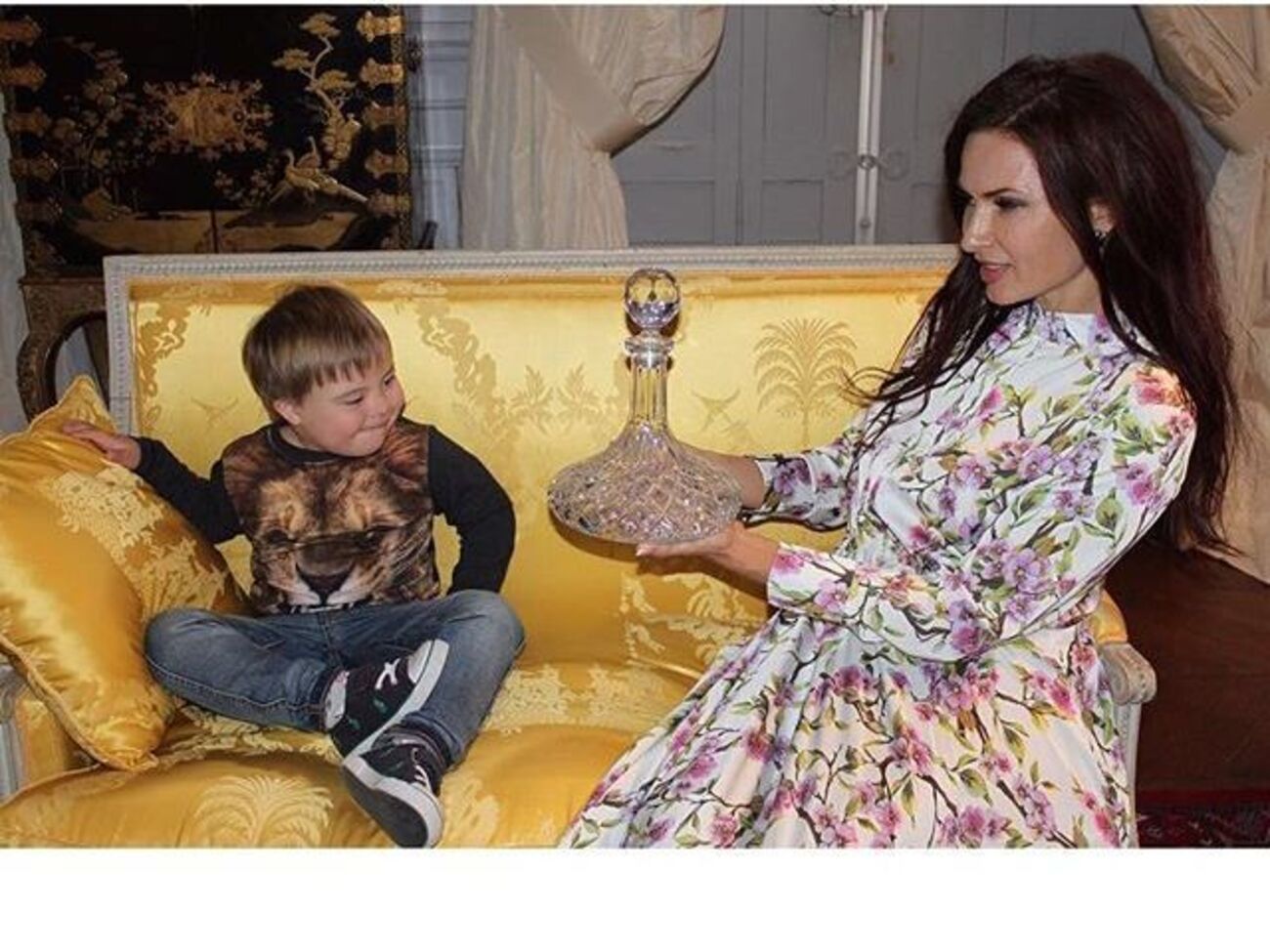 Бледанс:&nbsp;Никакие моря-океаны, никакие подруги-цветы не заменят домашней нирваны, хоть в тиши ее чувствуешь ты