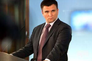 Климкин: Никто не наивен настолько, чтобы считать, что Россия перестанет влиять на Донбасс, но речь идет о том, чтобы как минимум физически вывести российские войска