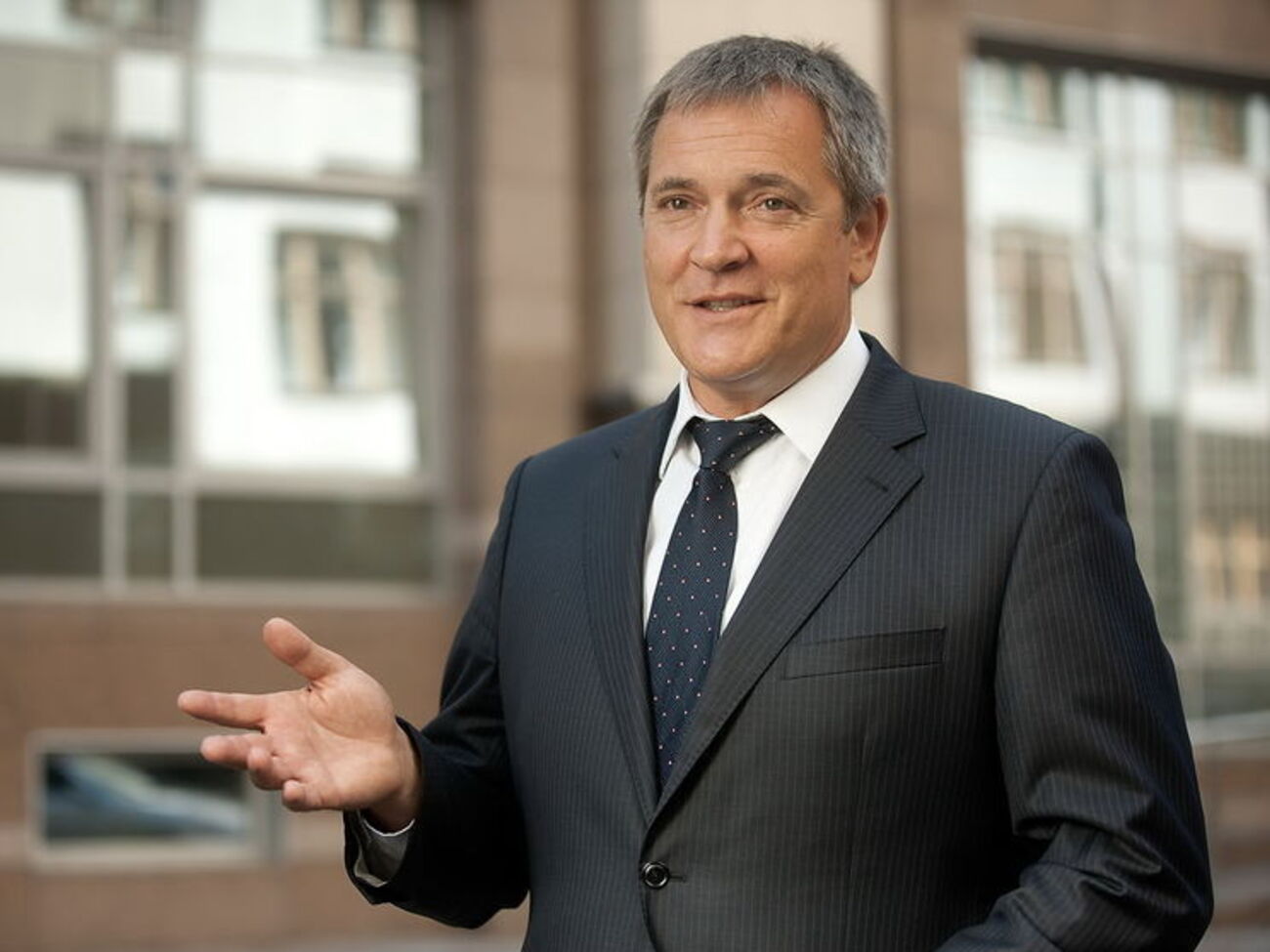 Суд выдал разрешение на арест Колесниченко