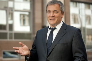 Суд выдал разрешение на арест Колесниченко