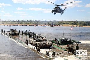 FT: Россия ведет в Украине опасную игру