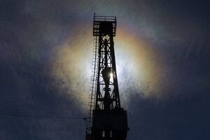 Цены на нефть начали расти