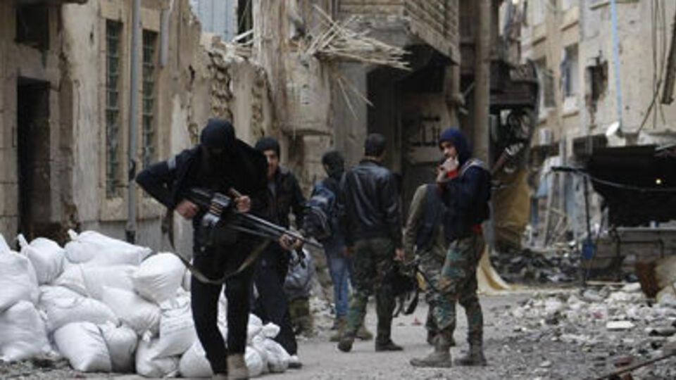 ИГИЛ захватил в плен около 2 тысяч мирных жителей