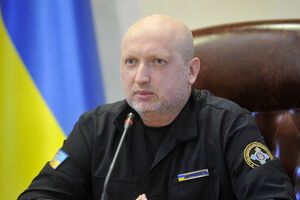 Турчинов прокомментировал закладку "мыльных мин" в Крыму