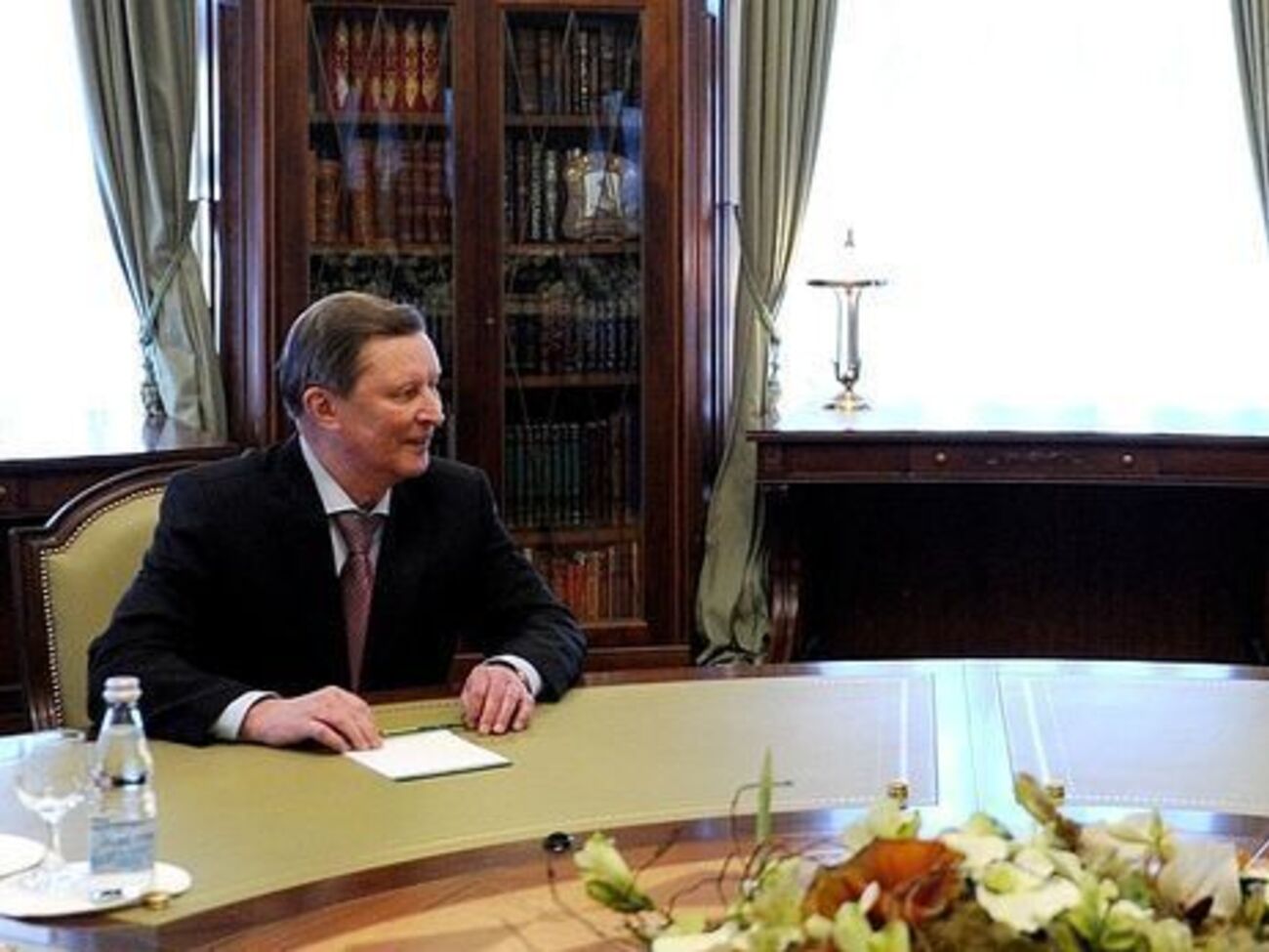 По словам журналиста, Сергей Иванов был одним из худших менеджеров в команде Путина