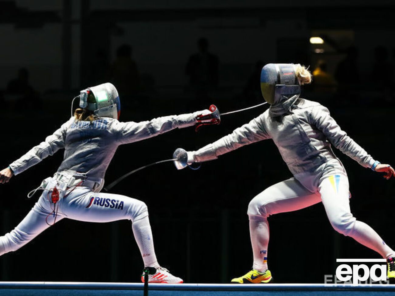 Россиянка Юлия Гаврилова (слева) и украинка Ольга Харлан боролись в финале турнира