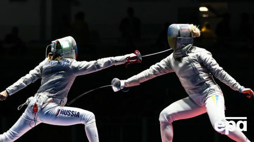 Россиянка Юлия Гаврилова (слева) и украинка Ольга Харлан боролись в финале турнира