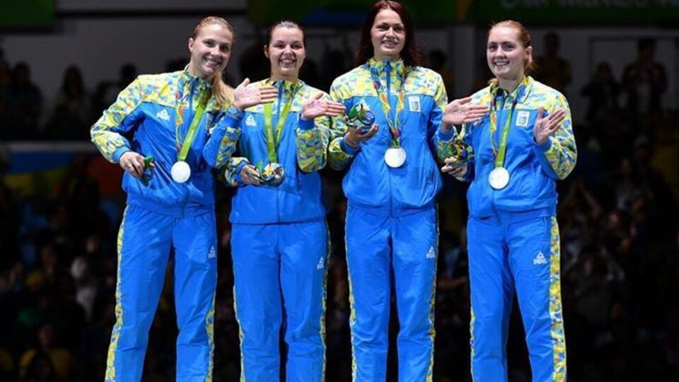 Украинские саблистки поделились эмоциями после получения серебряных медалей на Олимпиаде 2016
