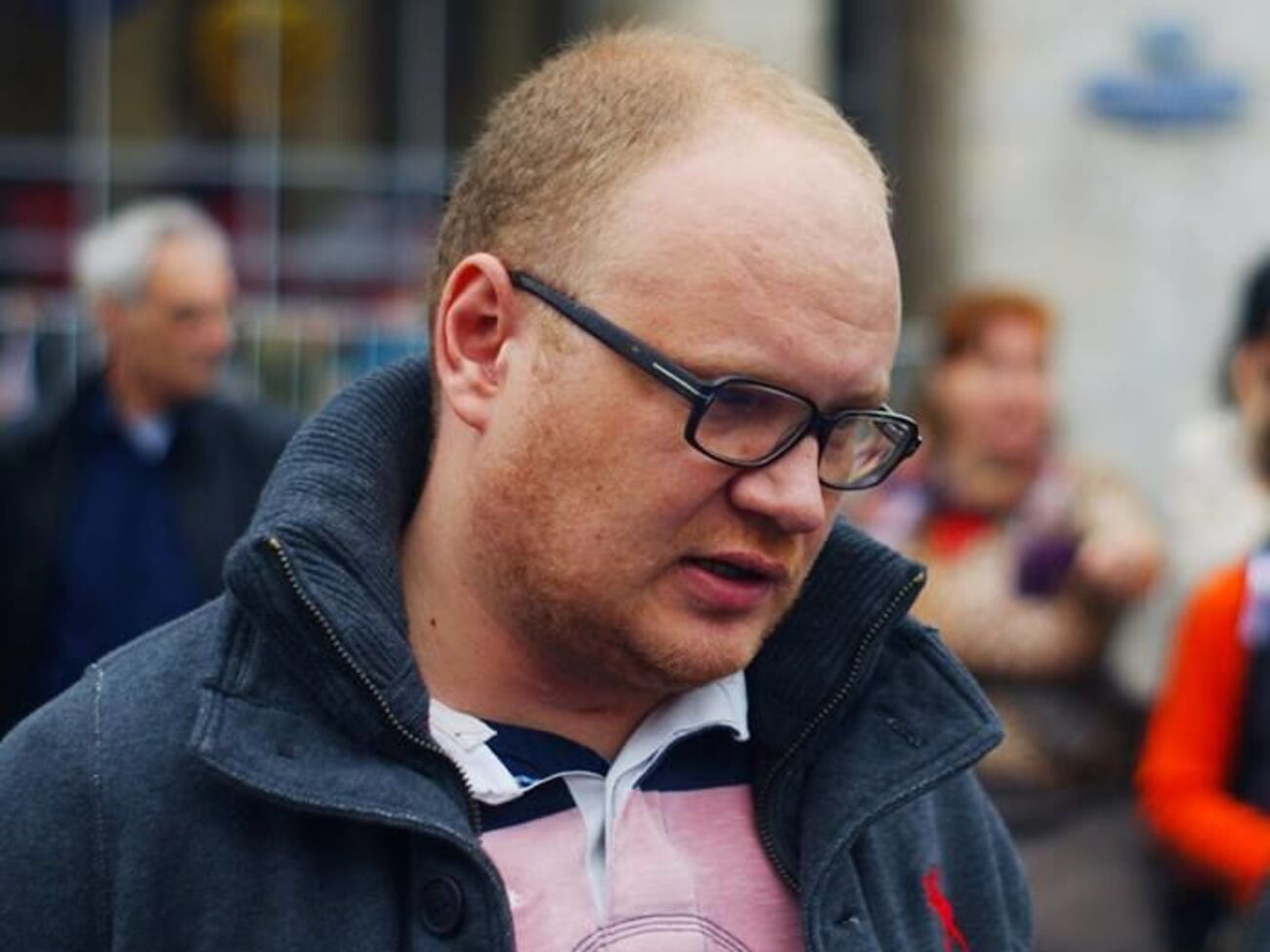 Кашин: Весело наблюдать за тем, как те же люди, которые слепили из Савченко национальную героиню, теперь проклинают ее