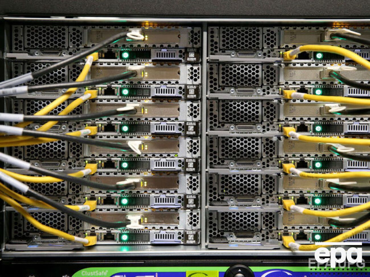 По мнению правозащитника, система без аттестата соответствия будет непрозрачной