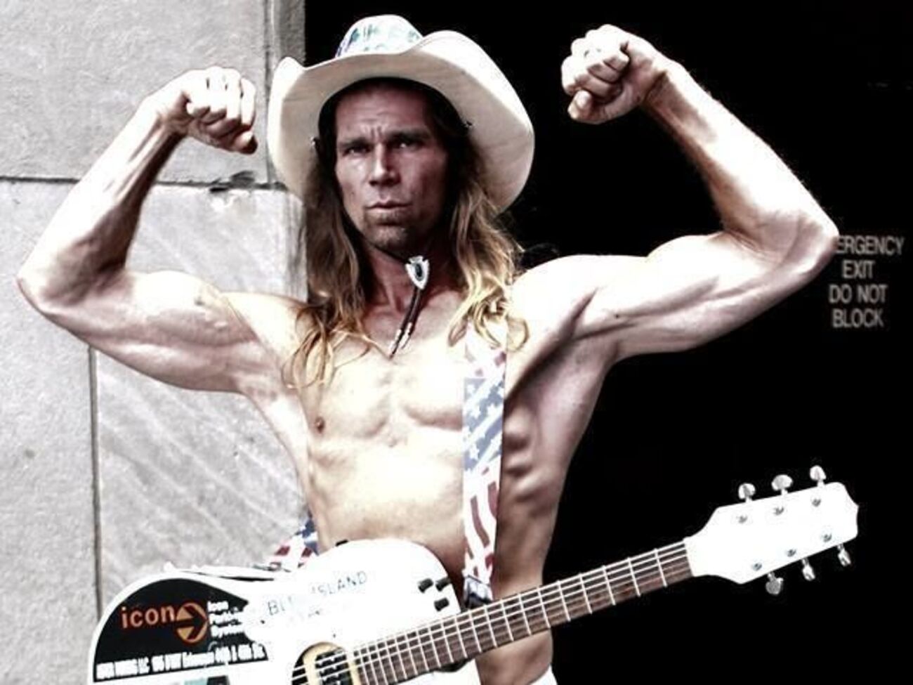 Голый Ковбой даже баллотировался на пост президента США